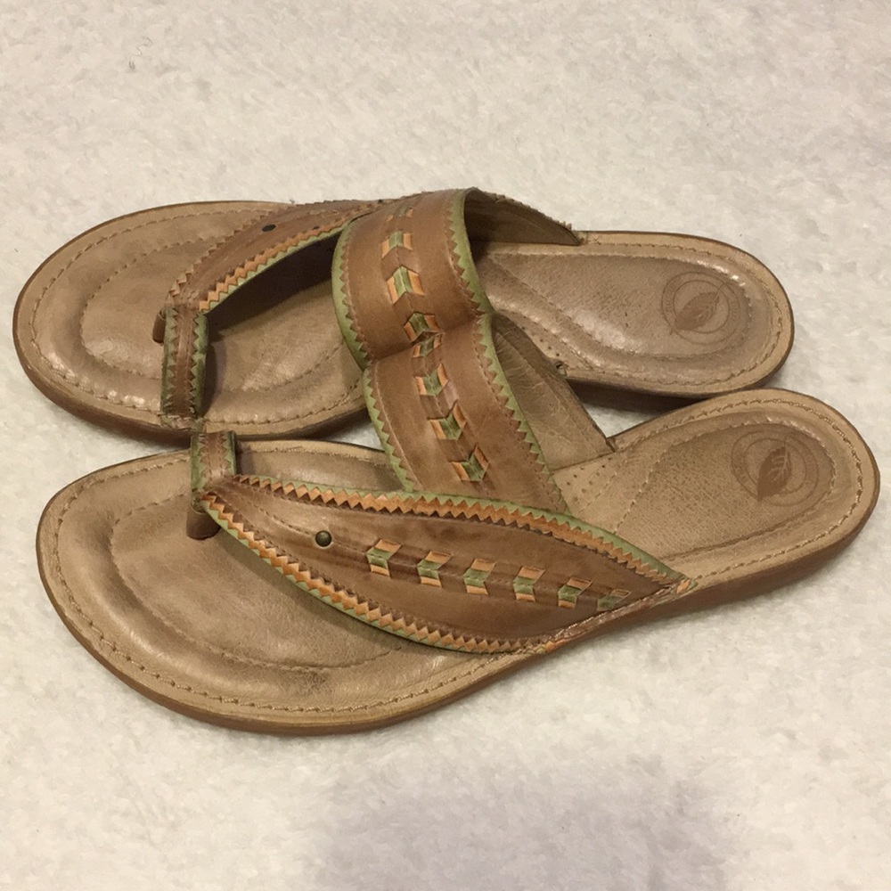 Sandals - Picture 2 of 3